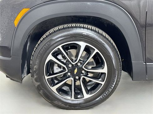 Used 2025 Chevrolet TrailBlazer LT image 26