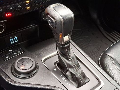 Used 2021 Ford Ranger Lariat w/ Equipment Group 501A High image 16