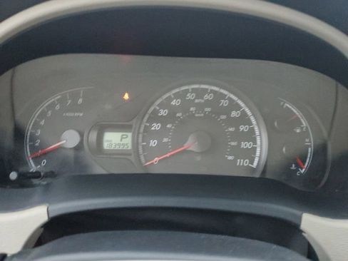 Used 2011 Toyota Sienna LE image 11