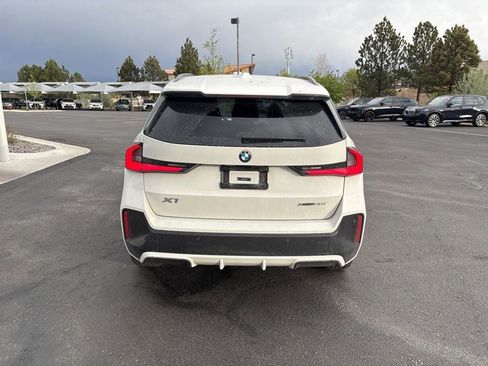 Used 2023 BMW X1 xDrive28i w/ M Sport Package image 4