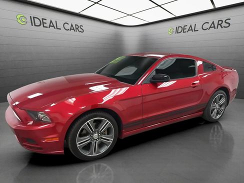 Used 2013 Ford Mustang Coupe w/ V6 Performance Pkg RWD image 1