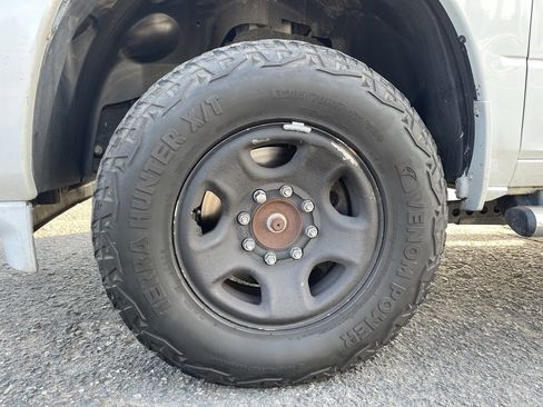 Used 2022 RAM 2500 Tradesman w/ Chrome Appearance Group image 20