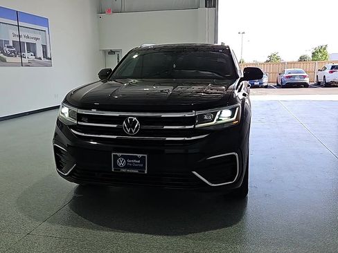 Certified 2022 Volkswagen Atlas Cross Sport SEL R-Line w/ Cross Sport MDO Package AWD/4WD image 3