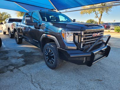 Used 2020 GMC Sierra 2500 AT4 w/ AT4 Premium Package