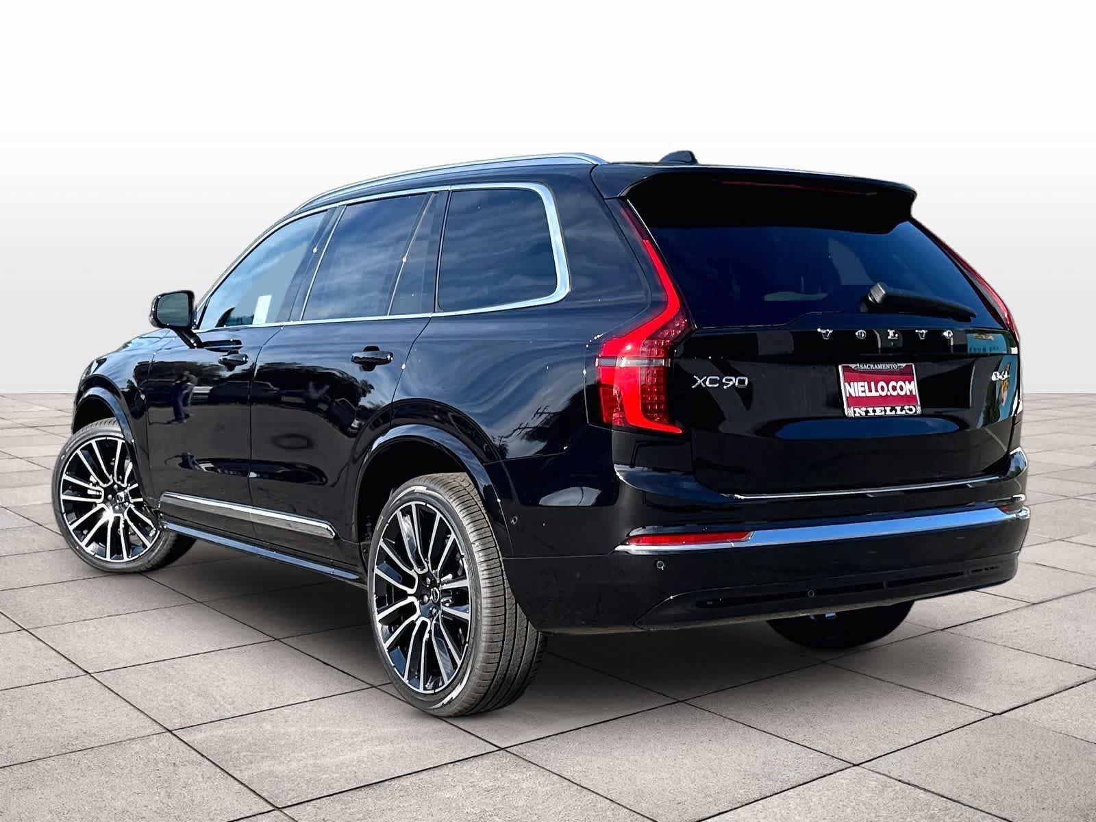 New 2027 Volvo XC90 B6 Plus AWD/4WD image 3