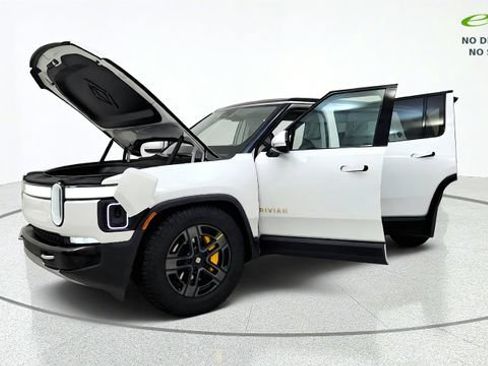 Used 2024 Rivian R1S Adventure Quad AWD/4WD image 13