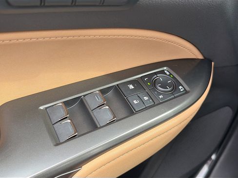 Used 2024 Lexus NX 350 AWD image 8