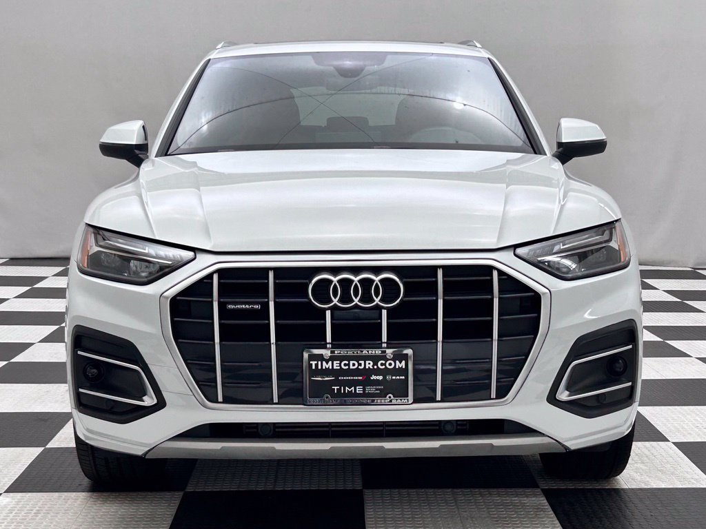 Used 2021 Audi Q5 2.0T Premium Plus w/ Premium Plus Package AWD/4WD image 3