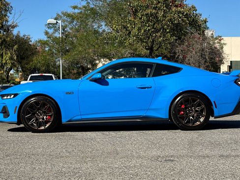 Used 2024 Ford Mustang GT Premium w/ GT Performance Package image 7