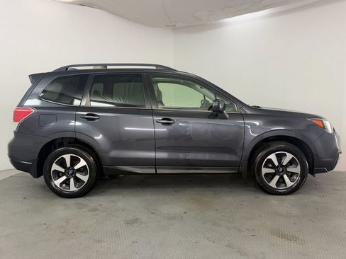 Used 2017 Subaru Forester 2.5i Limited w/ Protection Package #2 AWD/4WD image 5