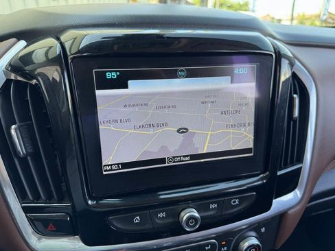 Used 2019 Chevrolet Traverse High Country image 34