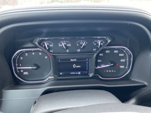 Used 2023 GMC Sierra 2500 SLE w/ SLE Value Package; image 21