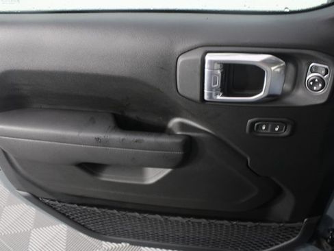 New 2026 Jeep Wrangler Rubicon image 13