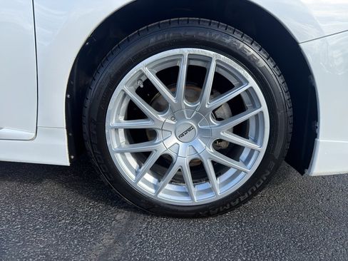 Used 2010 Lexus HS 250h Premium image 6