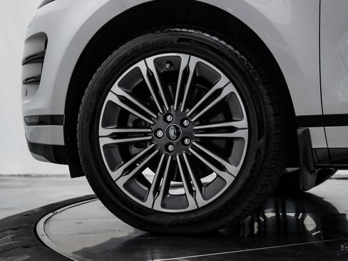 Used 2024 Land Rover Range Rover Evoque Dynamic SE image 86