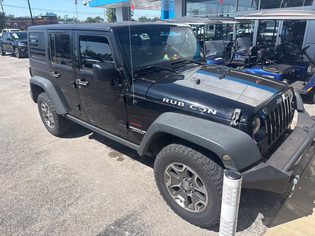 Used 2014 Jeep Wrangler Unlimited Rubicon AWD/4WD image 2