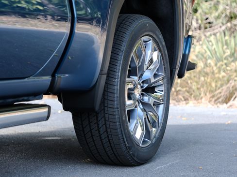 New 2026 GMC Sierra 1500 Denali w/ Denali Reserve Package image 4