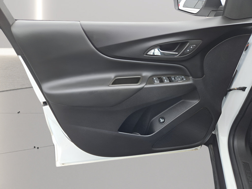 Certified 2024 Chevrolet Equinox LT FWD image 23