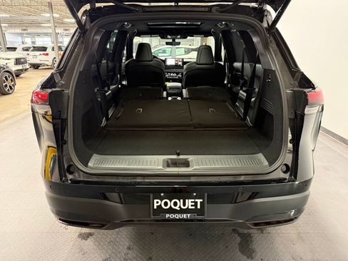 Used 2026 INFINITI QX60 Sport AWD/4WD image 25