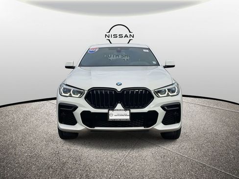 Used 2023 BMW X6 xDrive40i w/ Executive Package image 2