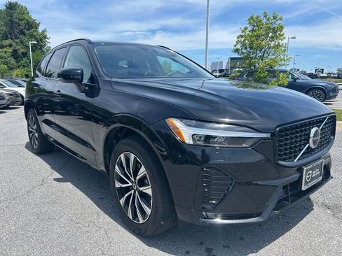 Certified 2024 Volvo XC60 B5 Core w/ Climate Package AWD/4WD image 1