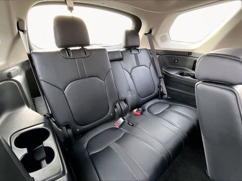 Used 2023 Honda Pilot Touring image 20