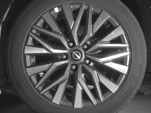 Used 2025 Nissan Altima 2.5 SV image 14