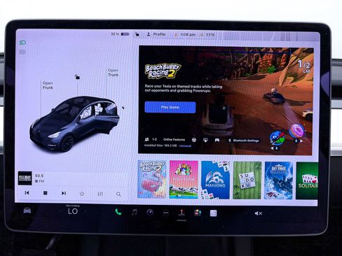 Used 2022 Tesla Model Y Long Range image 21