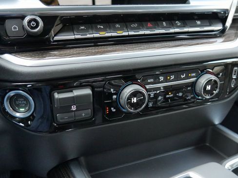 New 2026 Chevrolet Silverado 1500 LT w/ Z71 Off-Road Package image 19