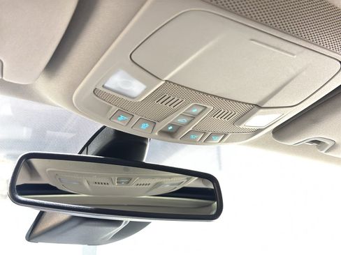 Used 2019 Ford Fusion SE image 30