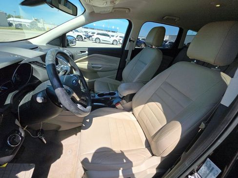 Used 2014 Ford Escape Titanium FWD image 8