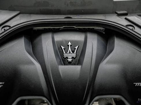 Used 2024 Maserati GranTurismo Trofeo AWD/4WD image 95