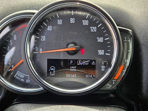 Used 2019 MINI Cooper Countryman S w/ Premium Package FWD image 23