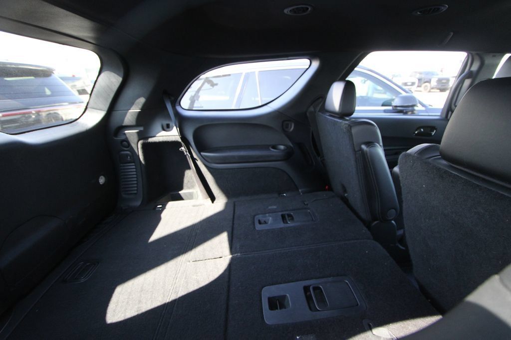 Used 2022 Dodge Durango GT RWD image 21