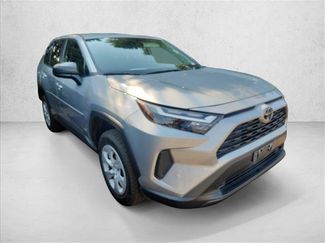 Used 2024 Toyota RAV4 LE AWD/4WD video 3