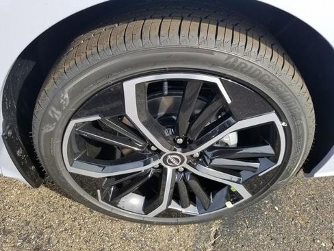 New 2025 Nissan Altima 2.5 SR image 21