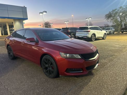 Used 2014 Chevrolet Impala LT w/ Convenience Package image 8