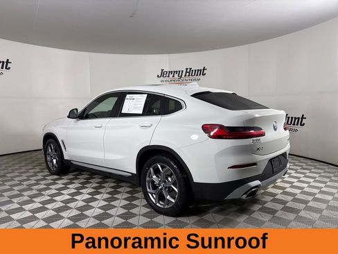 Used 2025 BMW X4 xDrive30i image 7