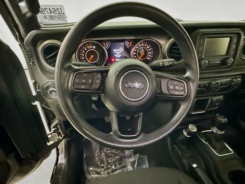 Used 2020 Jeep Wrangler Sport image 11