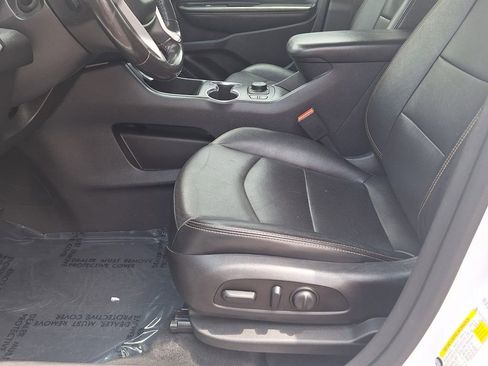 Used 2019 GMC Terrain SLT image 11