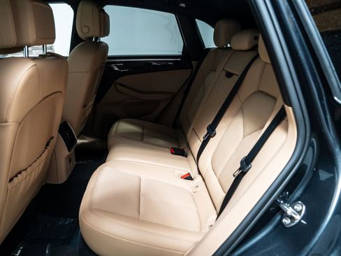 New 2026 Porsche Macan AWD/4WD image 26