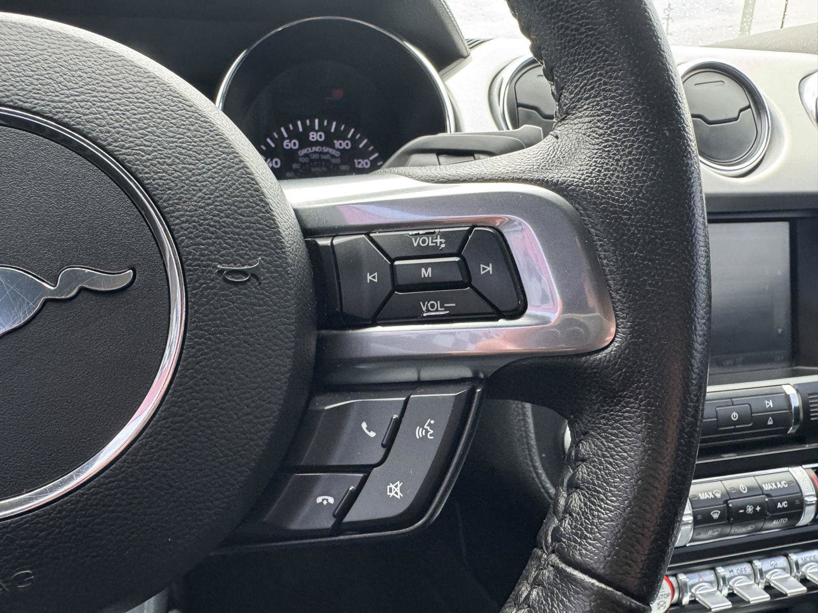 Used 2015 Ford Mustang GT Premium RWD image 18
