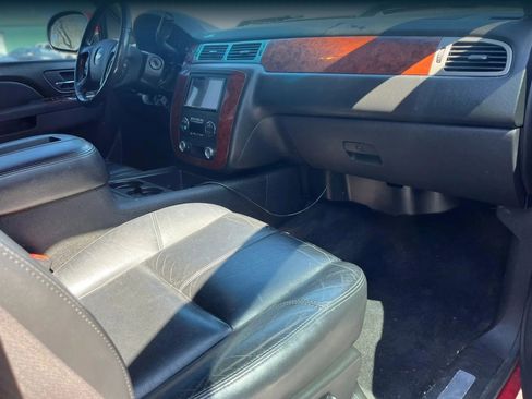 Used 2011 Chevrolet Silverado 1500 LTZ w/ Z71 Appearance Package image 9