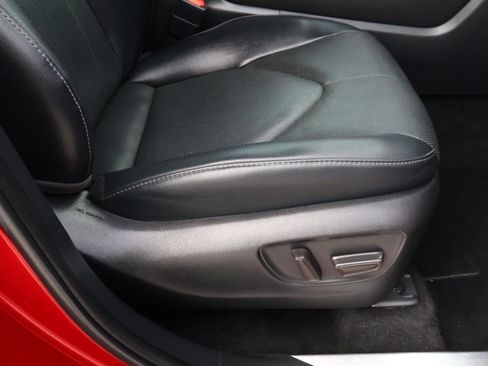 Used 2022 Toyota Highlander Limited image 20