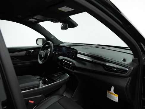 New 2026 Buick Enclave Preferred w/ LPO, Floor Liner Package image 20