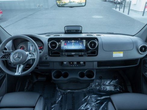 New 2026 Mercedes-Benz Sprinter 2500 image 16