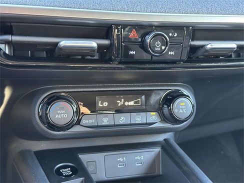 New 2026 Nissan Kicks SV image 21