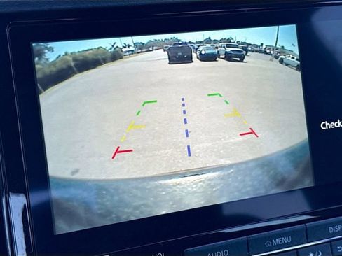 Used 2025 Nissan Frontier Pro-X RWD image 13
