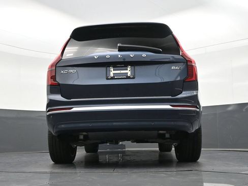 Used 2026 Volvo XC90 B6 Plus w/ Protection Package Premier AWD/4WD image 24