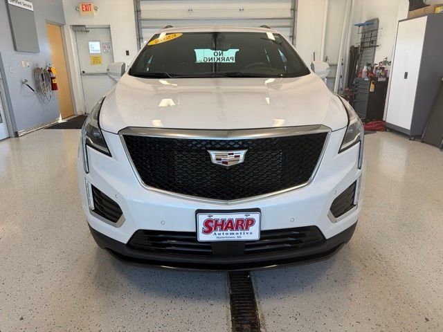 Used 2023 Cadillac XT5 Sportv w/ Technology Package AWD/4WD image 5